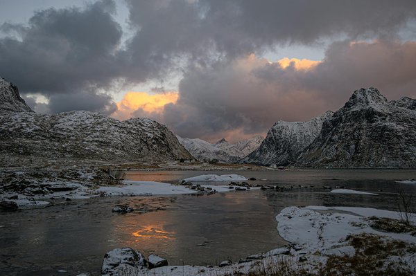 Ultimate fishing regulations handbook for camping in the uk: everything you should know